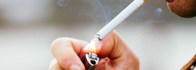 политика компании в отношении курения