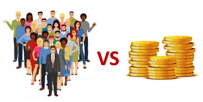 Люди vs Деньги